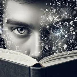 "Mente Maestra: Estrategias Globales para el Éxito Académico"