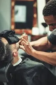 Vivendo da barbearia, Do zero ao barbeiro profissional-descubra como transformar uma máquina de corte em sua fonte de renda.