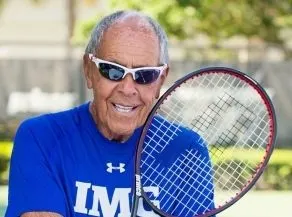 TOTAL TENNIS COACH By NICK BOLLETTIERI